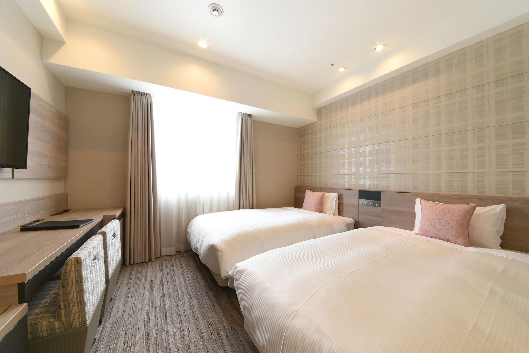 Vessel Inn Shigamoriyama Station Екстериор снимка