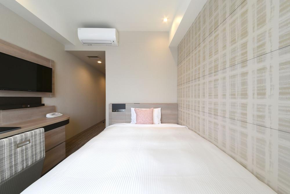 Vessel Inn Shigamoriyama Station Екстериор снимка