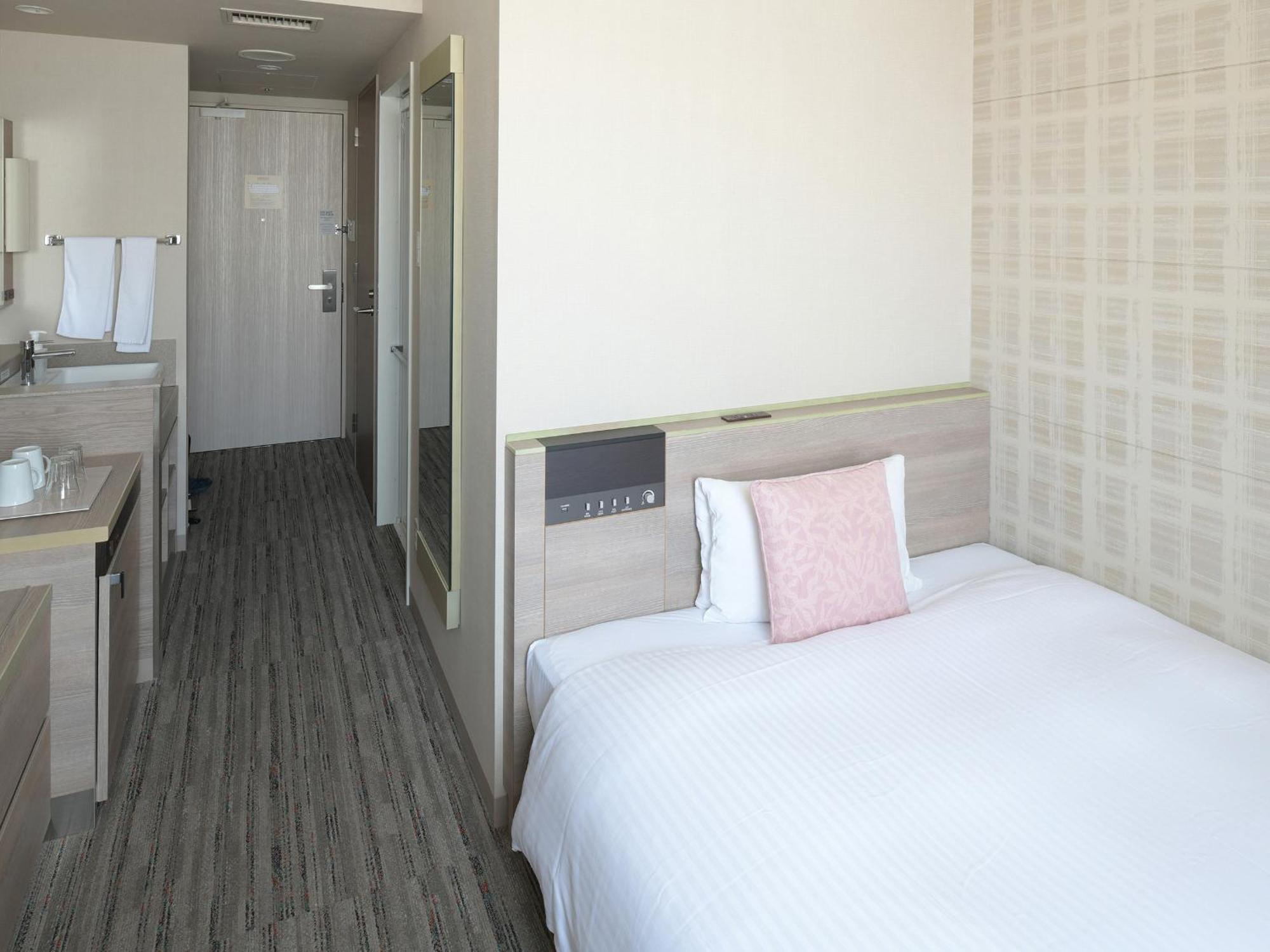 Vessel Inn Shigamoriyama Station Екстериор снимка