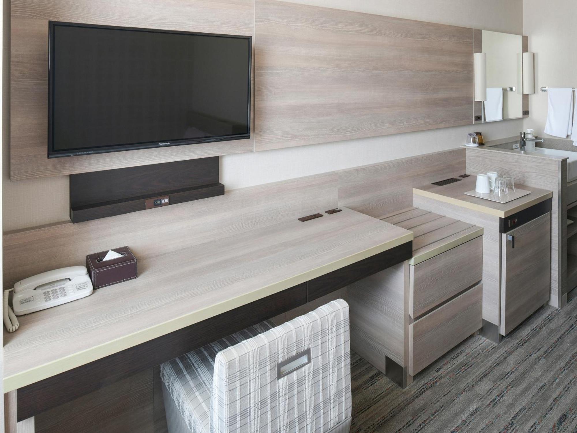 Vessel Inn Shigamoriyama Station Екстериор снимка