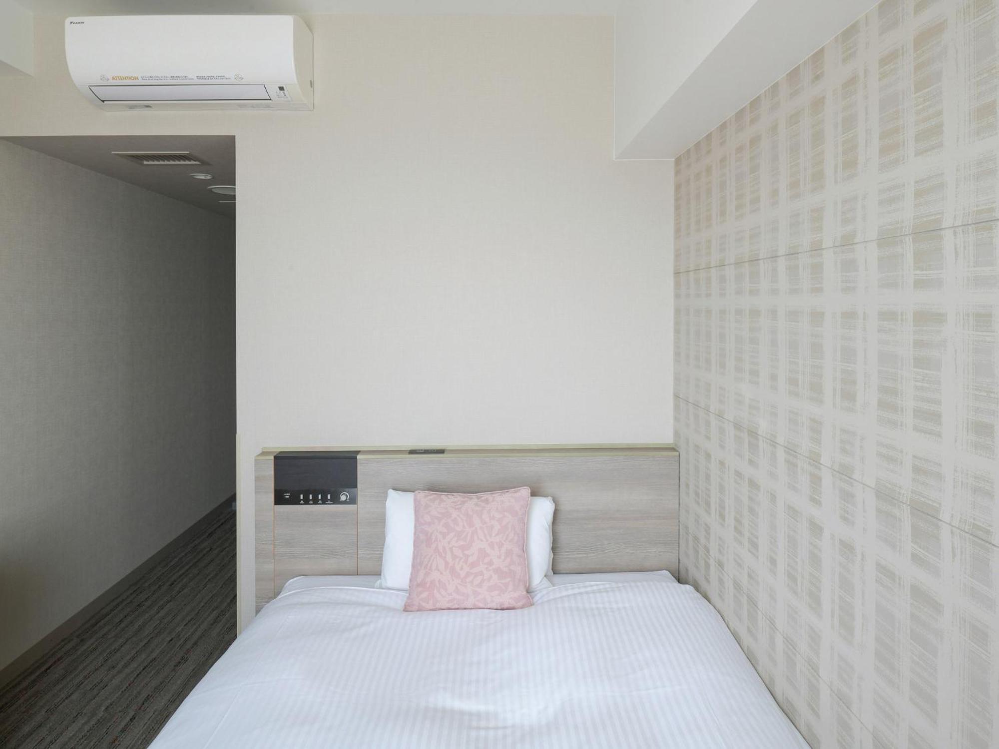 Vessel Inn Shigamoriyama Station Екстериор снимка
